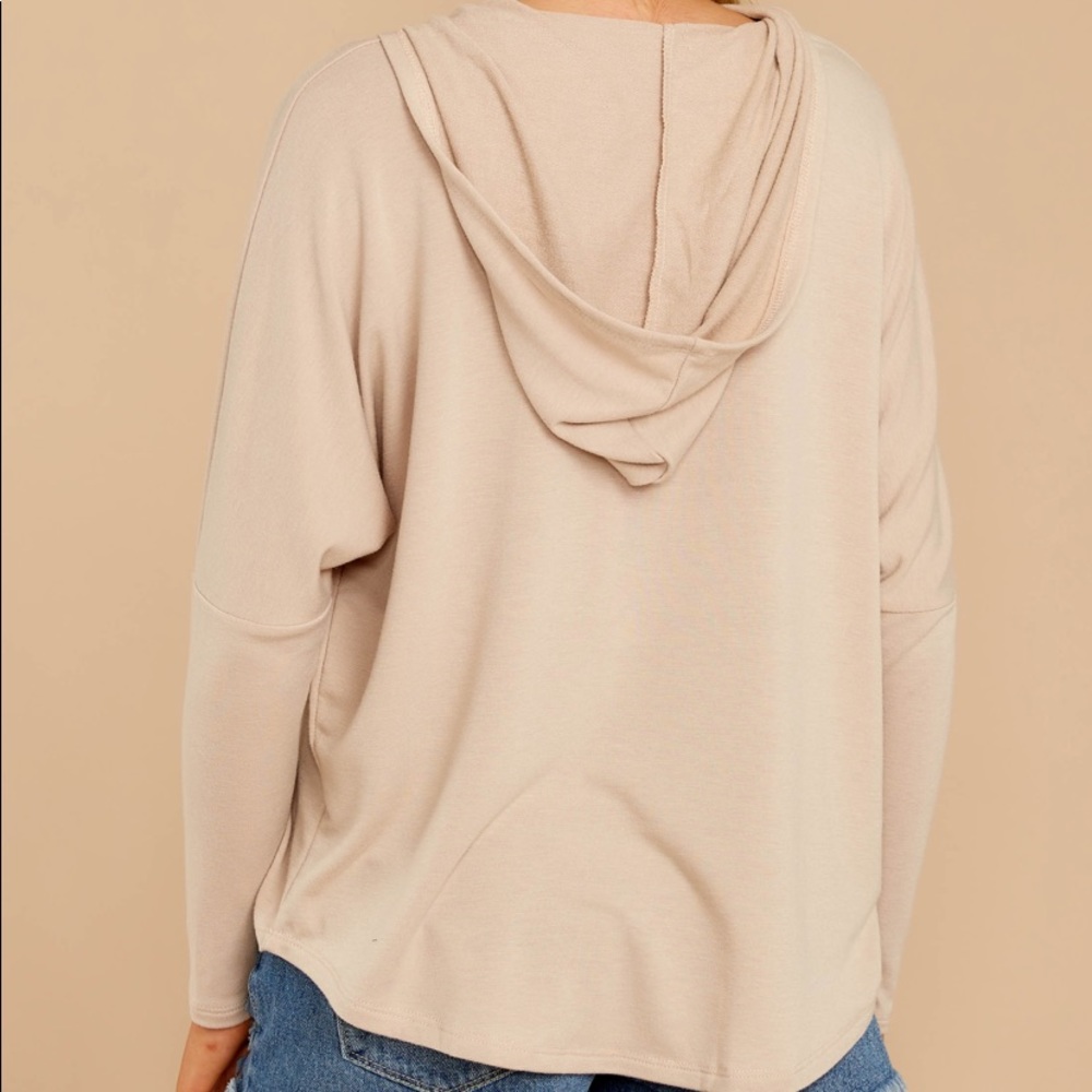 Women’s Quarter Zip Hopdie - Picture 2 of 4
